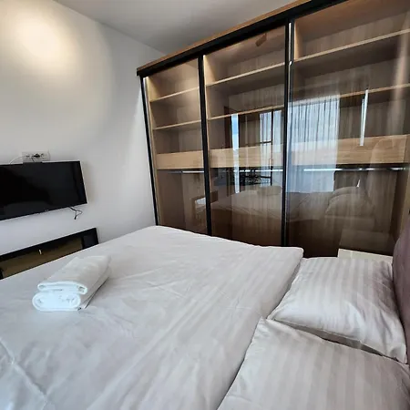 Unique One In Floreasca With Terrassa Area Apartment *